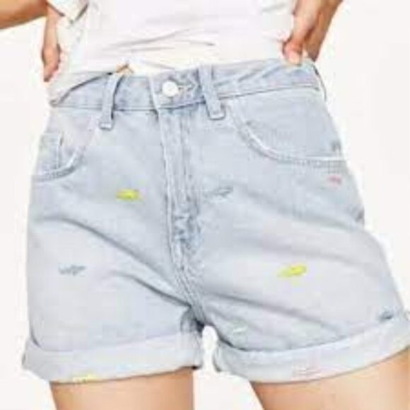 ZARA x MAUI SONS Women's Shorts Size 6 Shark Embroidered Denim High-Rise - Picture 3 of 5